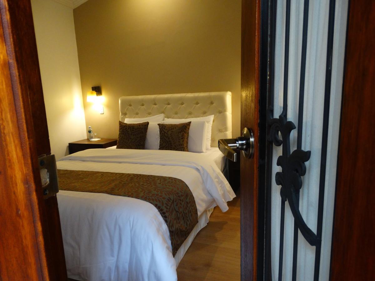 Siena Hotel Cuenca Esterno foto