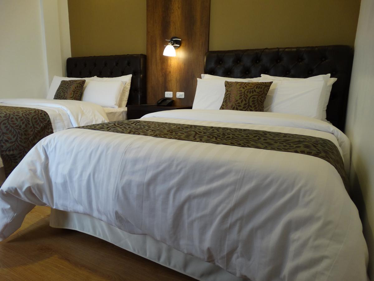 Siena Hotel Cuenca Esterno foto