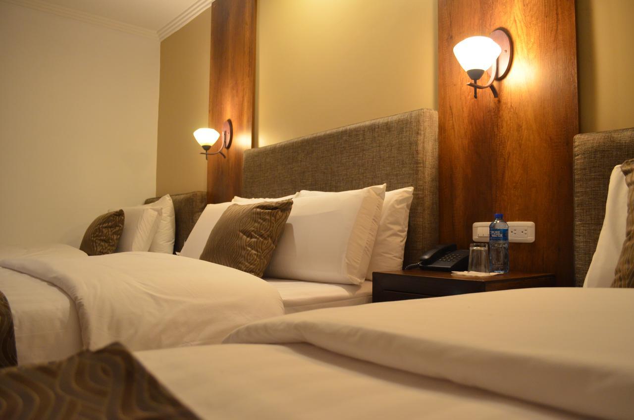Siena Hotel Cuenca Esterno foto