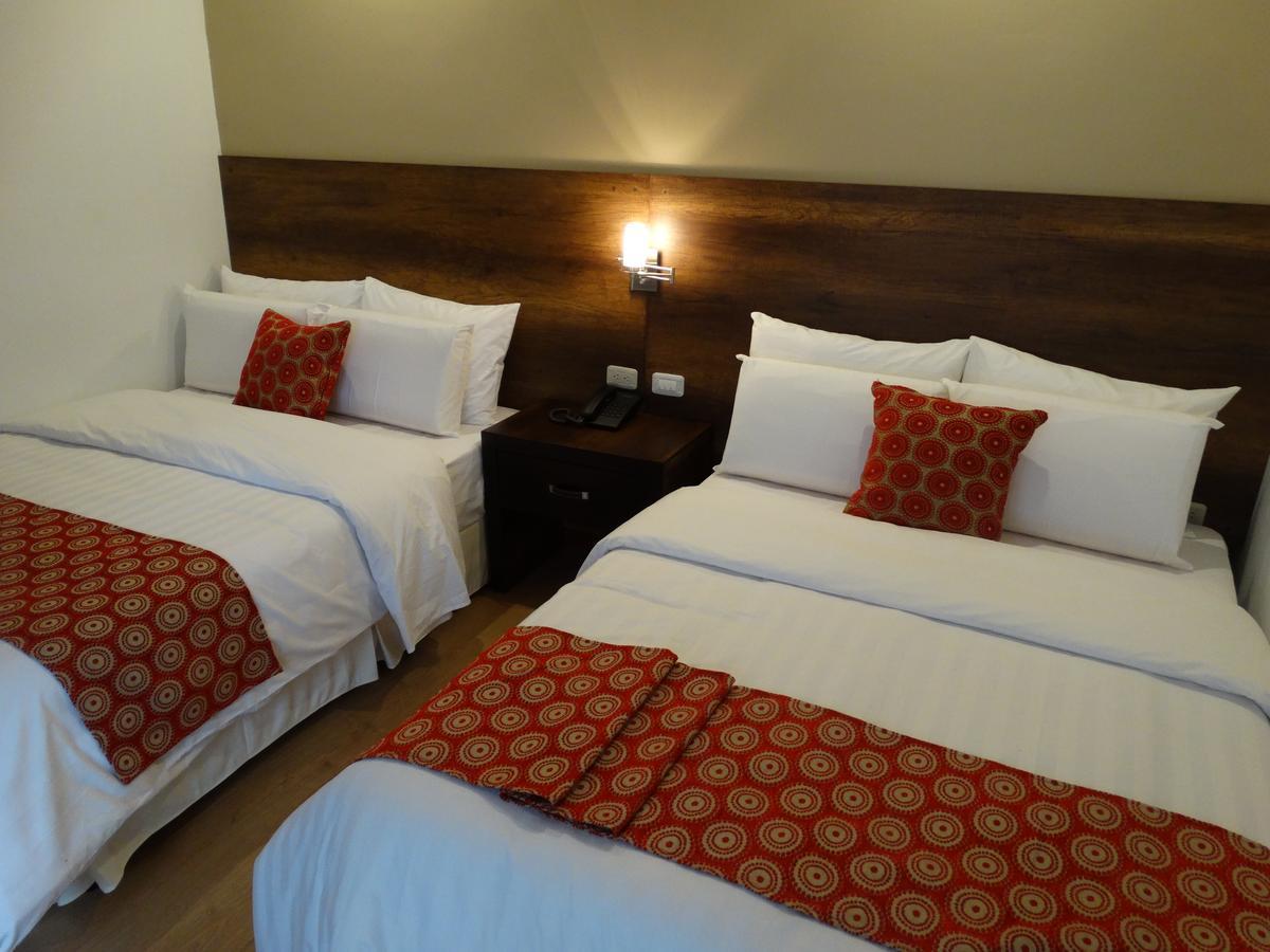 Siena Hotel Cuenca Esterno foto