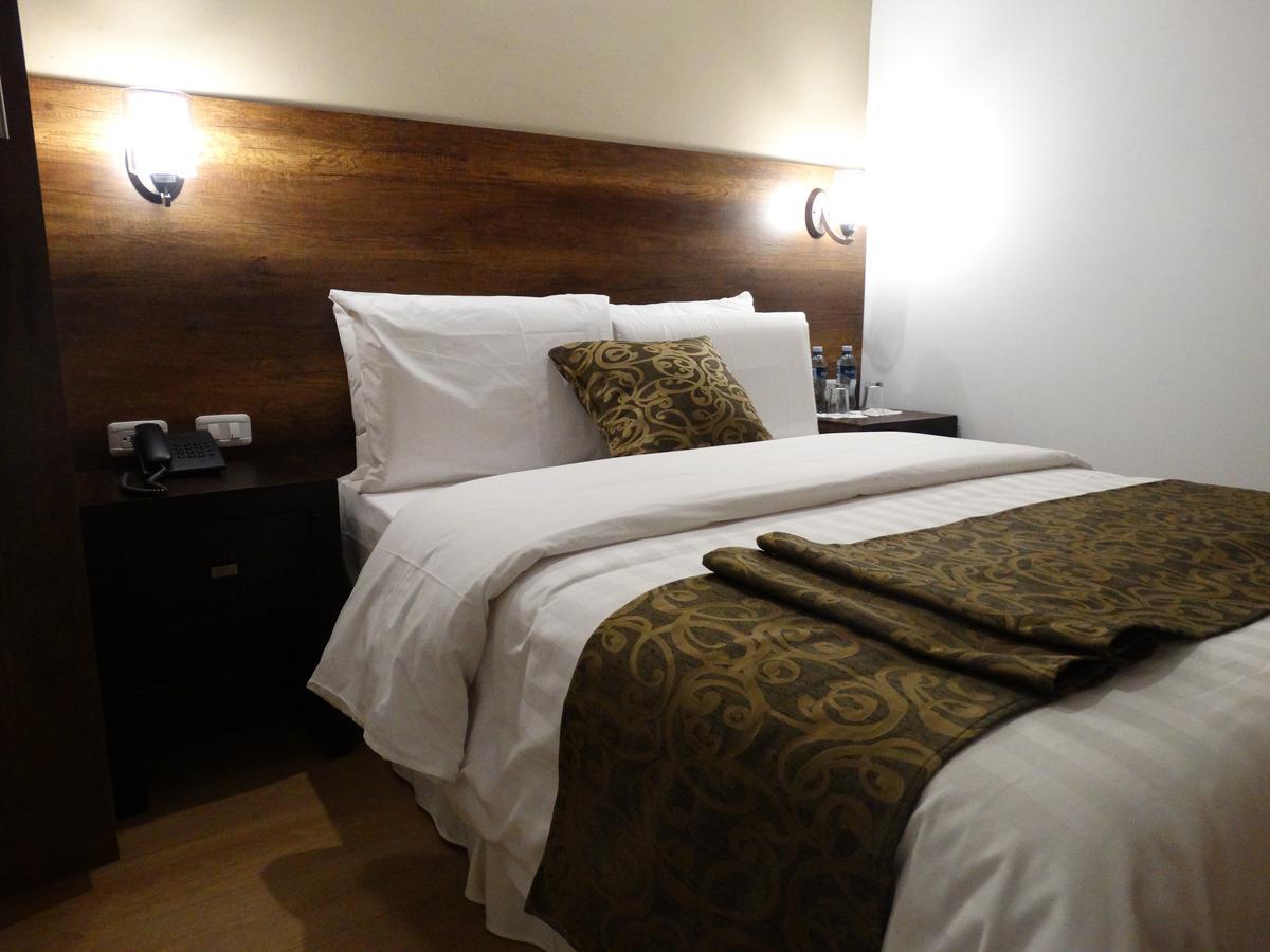 Siena Hotel Cuenca Esterno foto