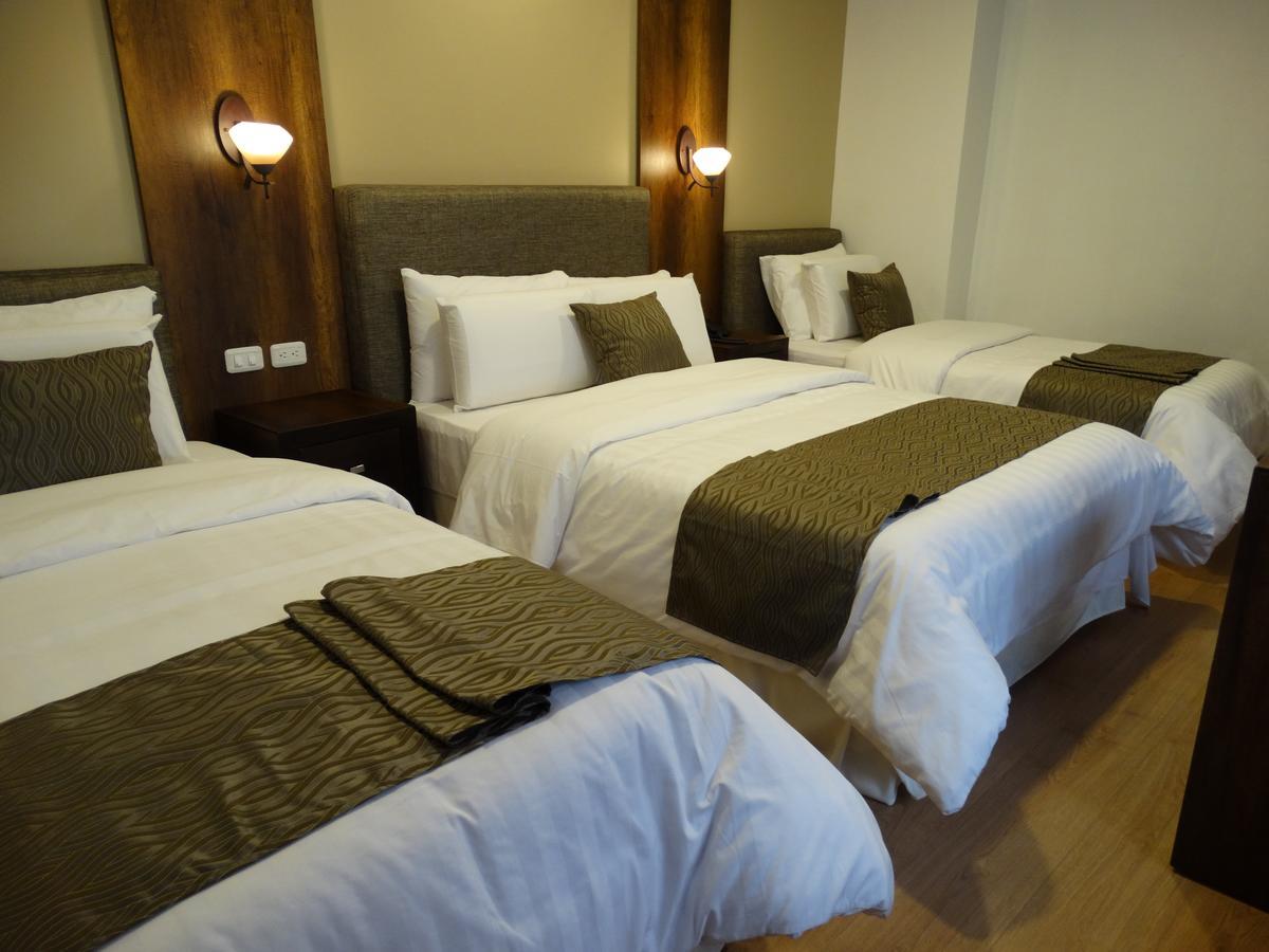 Siena Hotel Cuenca Esterno foto